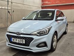 Ljusblå Begagnad 2020 Hyundai i20 Halvkombi | 105 000 kr (Bra pris)