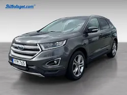 Grå Begagnad 2016 Ford Edge Titanium SUV | 219 900 kr (Lite dyr)