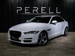 Vit Begagnad 2016 Jaguar XE Sedan | 179 000 kr (Marknadspris)