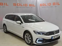Vit Begagnad 2019 VW Passat GTE Kombi | 199 900 kr (Marknadspris)