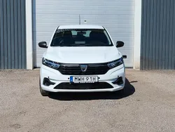 Vit Begagnad 2021 Dacia Sandero Halvkombi | 99 500 kr (Marknadspris)