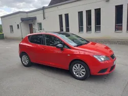 Röd Begagnad 2016 Seat Ibiza Style Halvkombi | 65 000 kr (Marknadspris)