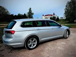 Silver Begagnad 2020 VW Passat GTE Kombi | 189 000 kr (Bra pris)