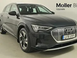 Manhattangrå metallic Begagnad 2022 Audi e-tron Proline SUV | 379 900 kr (Bra pris)