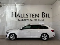 Vit Begagnad 2019 Skoda Superb LAURIN & KLEMENT Kombi | 269 000 kr (Marknadspris)