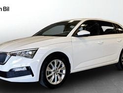 Vit Begagnad 2022 Skoda Scala Style Halvkombi | 169 900 kr (Superpris)