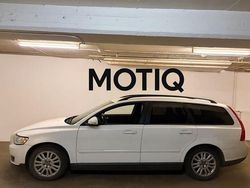 Vit Begagnad 2010 Volvo V50 Kinetic Kombi | 59 900 kr (Dyr)