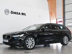 Svart Begagnad 2016 Volvo V90 Momentum Kombi | 172 800 kr (Marknadspris)
