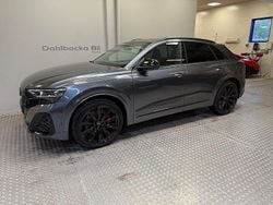 Grå Begagnad 2024 Audi Q8 S-Line SUV | 1 050 000 kr