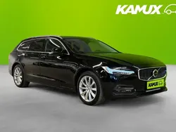 Svart Begagnad 2021 Volvo V90 Momentum Kombi | 298 700 kr