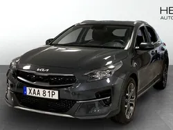 Grå (black) Begagnad 2022 Kia XCeed 2 SUV | 259 900 kr (Marknadspris)