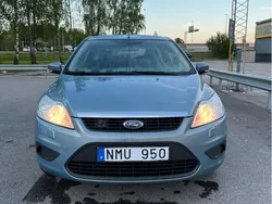 Grå Begagnad 2010 Ford Focus Trend Kombi | 29 999 kr (Marknadspris)