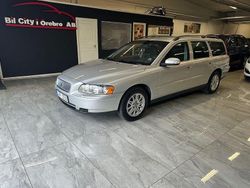 Ljusgrå (grå) Begagnad 2006 Volvo V70 Kombi | 59 900 kr