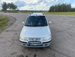 Ljusgrå (grå) Begagnad 2004 Hyundai Matrix Minibuss | 34 500 kr (Marknadspris)