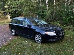 Svart Begagnad 2008 Volvo V70 Kombi | 19 000 kr (Bra pris)
