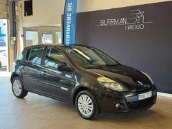 Svart Begagnad 2010 Renault Clio II Halvkombi | 39 900 kr (Lite dyr)
