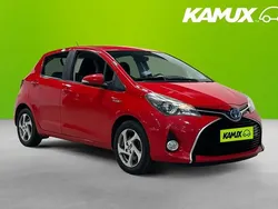 Röd Begagnad 2014 Toyota Yaris Hybrid Halvkombi | 127 800 kr (Marknadspris)