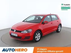 Röd Begagnad 2016 VW Golf VII Halvkombi | 126 000 kr (Marknadspris)