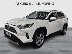 Vit Begagnad 2019 Toyota RAV4 Hybrid Executive SUV | 322 000 kr (Marknadspris)