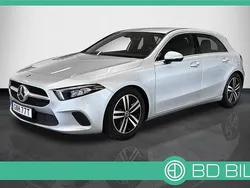 Silver Begagnad 2019 Mercedes A180 Halvkombi | 199 800 kr (Marknadspris)