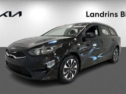 Svart (svart pearl metallic) Begagnad 2025 Kia Ceed Sportswagon Advance Kombi | 289 300 kr (Marknadspris)
