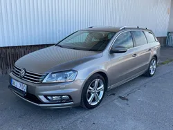 Ljusbrun (brun) Begagnad 2014 VW Passat R-line Kombi | 89 500 kr (Marknadspris)