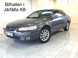 Mörkgrå Begagnad 1998 Toyota Camry Sedan | 34 900 kr