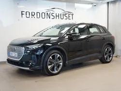 Svart Begagnad 2023 Audi Q4 e-tron Comfort SUV | 339 000 kr (Superpris)