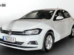 Vit Begagnad 2017 VW Polo Halvkombi | 159 800 kr (Marknadspris)