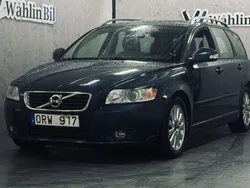 Blå Begagnad 2012 Volvo V50 Momentum Kombi | 89 900 kr (Dyr)
