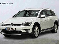 Vit Begagnad 2018 VW Golf Alltrack Kombi | 164 900 kr (Marknadspris)