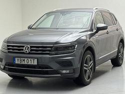 Grå Begagnad 2019 VW Tiguan Allspace SUV | 280 000 kr (Bra pris)