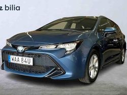 Blå Begagnad 2022 Toyota Corolla Kombi | 244 900 kr