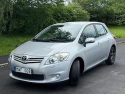 Silver Begagnad 2012 Toyota Auris Plus Halvkombi | 56 000 kr
