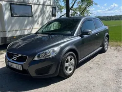 Grå Begagnad 2010 Volvo C30 Drive Kinetic Halvkombi | 65 000 kr (Marknadspris)