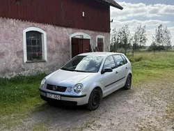 Silver Begagnad 2004 VW Polo Basis Halvkombi | 28 000 kr (Lite dyr)