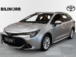 Silver Begagnad 2023 Toyota Corolla Active Kombi | 259 900 kr (Marknadspris)