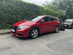 Röd Begagnad 2014 Honda Civic Sport Kombi | 89 000 kr (Marknadspris)
