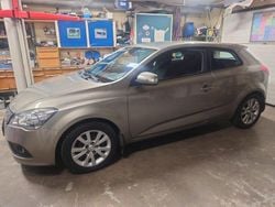 Begagnad 2012 Kia Ceed Halvkombi | 28 000 kr (Superpris)