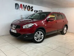 Röd Begagnad 2011 Nissan Qashqai +2 SUV | 73 900 kr (Marknadspris)