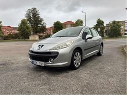 Grå Begagnad 2007 Peugeot 207 Sport Halvkombi | 41 500 kr (Marknadspris)