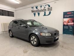Grå Begagnad 2010 Volvo V50 Kombi | 39 900 kr (Marknadspris)