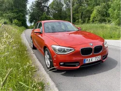 Orange Begagnad 2013 BMW 116 Sport Line Halvkombi | 65 000 kr (Superpris)