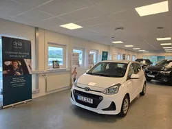 Vit Begagnad 2017 Hyundai i10 Comfort Halvkombi | 84 900 kr (Marknadspris)