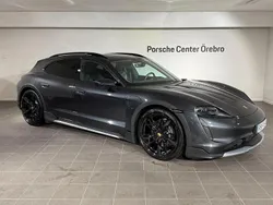Mörkgrå Begagnad 2021 Porsche Taycan Cross Turismo Sedan | 699 000 kr