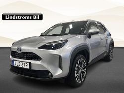 Silver Begagnad 2023 Toyota Yaris Hybrid Edition SUV | 329 900 kr (Lite dyr)