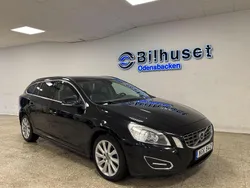 Svart Begagnad 2013 Volvo V60 Momentum Kombi | 89 900 kr (Bra pris)