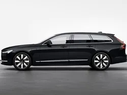 Svart Ny 2024 Volvo V90 Core Kombi | 596 900 kr (Dyr)