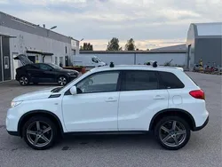 Vit Begagnad 2016 Suzuki Vitara GL SUV | 145 000 kr (Marknadspris)