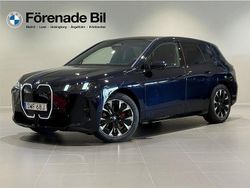 Svart (carbon svart metallic) Begagnad 2025 BMW iX M Sport SUV | 929 000 kr